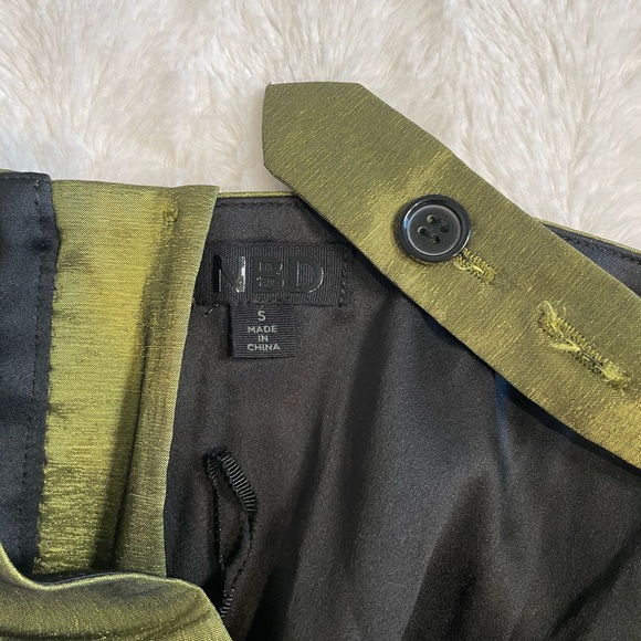 NBD CROPPED TOP - Picture 5 of 5